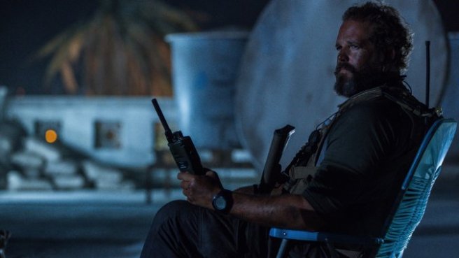 13-hours-david-denman